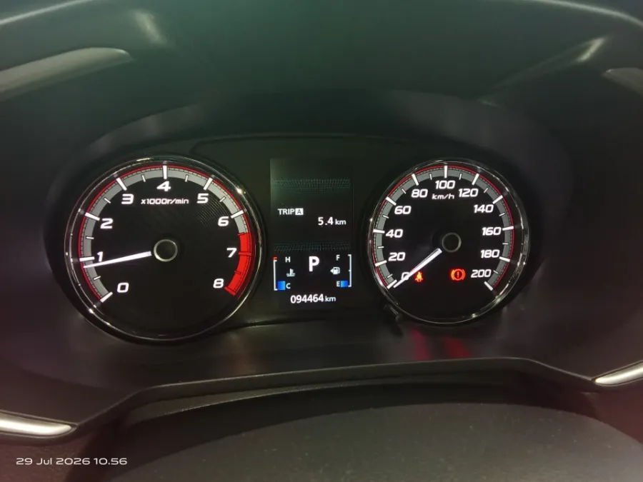 Foto Mobil Bekas Odometer Mitsubishi Xpander 1.5 Cross tahun 2021