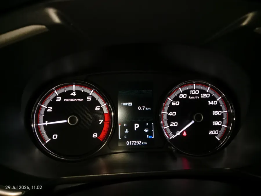 Foto Mobil Bekas Odometer Mitsubishi Xpander 1.5 Cross tahun 2021