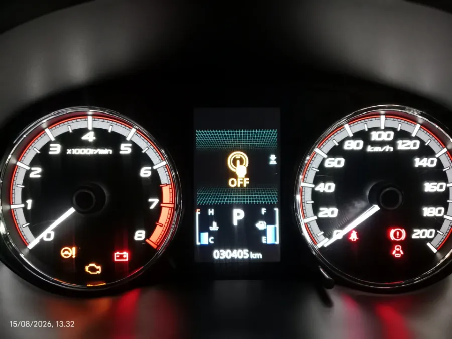 Foto Mobil Bekas Odometer Mitsubishi Xpander 1.5 Cross tahun 2021