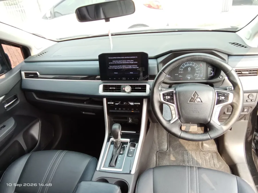 Foto Mobil Bekas Dashboard Mitsubishi Xpander 1.5 Cross tahun 2022
