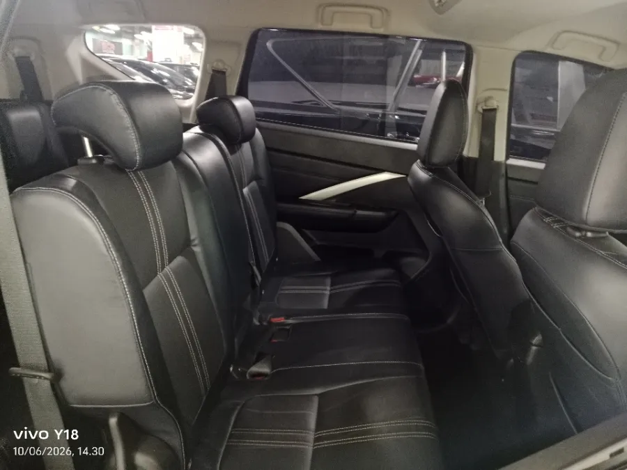 Foto Mobil Bekas Kabin Belakang Mitsubishi Xpander 1.5 Cross tahun 2022