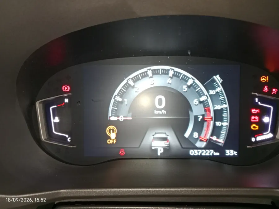 Foto Mobil Bekas Odometer Mitsubishi Xpander 1.5 Cross tahun 2022
