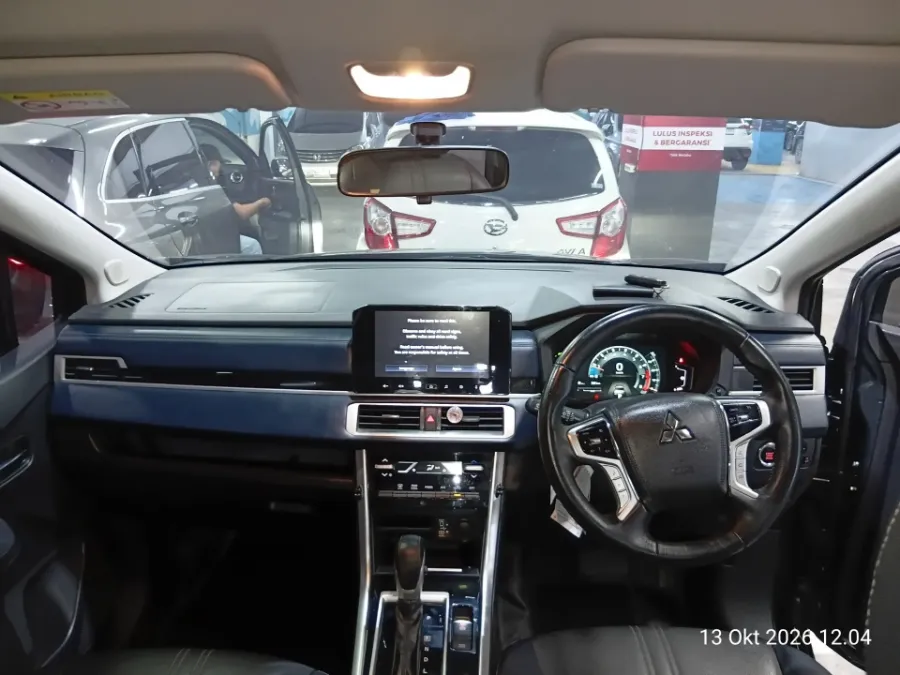 Foto Mobil Bekas Dashboard Mitsubishi Xpander 1.5 Cross tahun 2023