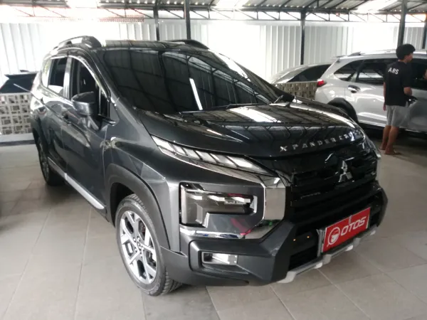 2023 Mitsubishi Xpander 1.5 Cross - Foto 1 dari 6