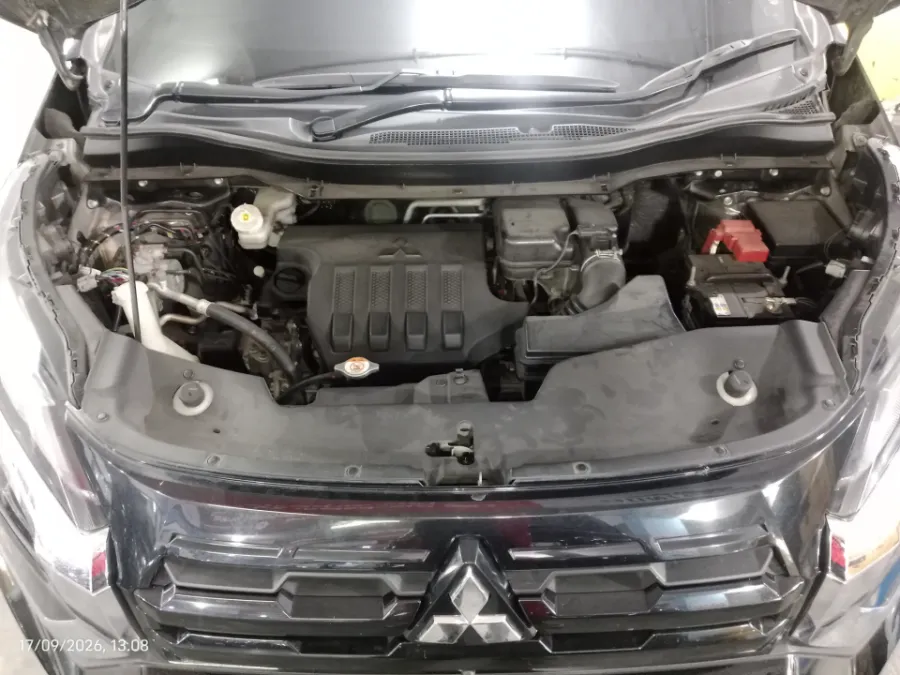 Foto Mobil Bekas Mesin Mitsubishi Xpander 1.5 Cross tahun 2023