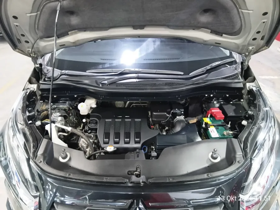 Foto Mobil Bekas Mesin Mitsubishi Xpander 1.5 Cross tahun 2023