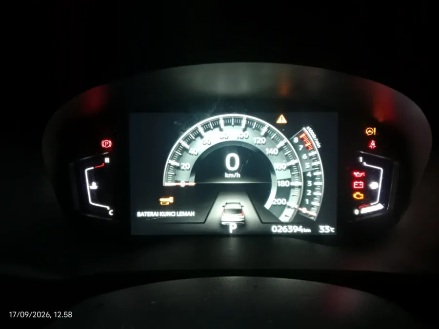 Foto Mobil Bekas Odometer Mitsubishi Xpander 1.5 Cross tahun 2023