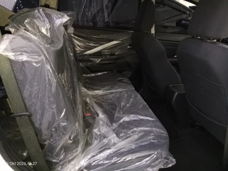 Foto Mobil Bekas Kabin Belakang Mitsubishi Xpander 1.5 Cross tahun 2024