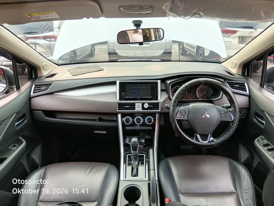 Foto Mobil Bekas Dashboard Mitsubishi Xpander 1.5 Cross Premium tahun 2021