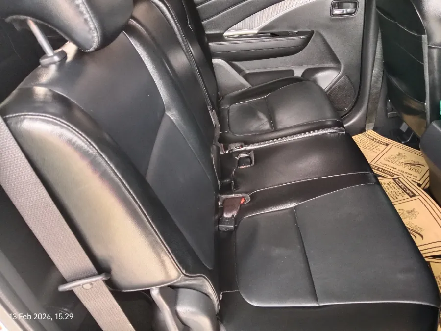 Foto Mobil Bekas Kabin Belakang Mitsubishi Xpander 1.5 Cross Premium tahun 2021