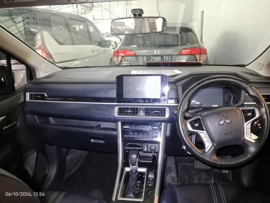 Foto Mobil Bekas Dashboard Mitsubishi Xpander 1.5 Cross Premium tahun 2023