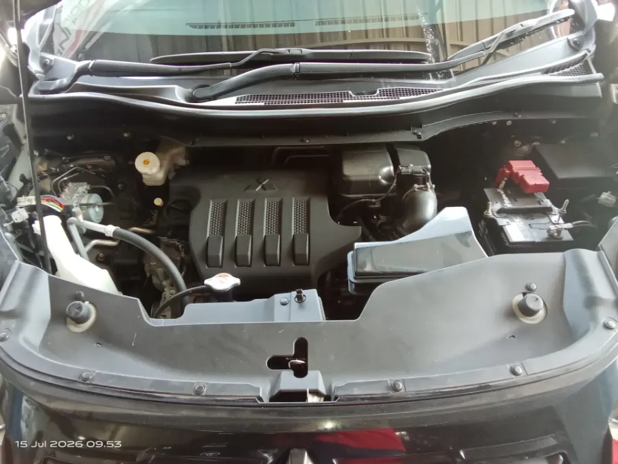 Foto Mobil Bekas Mesin Mitsubishi Xpander 1.5 Cross Premium tahun 2023