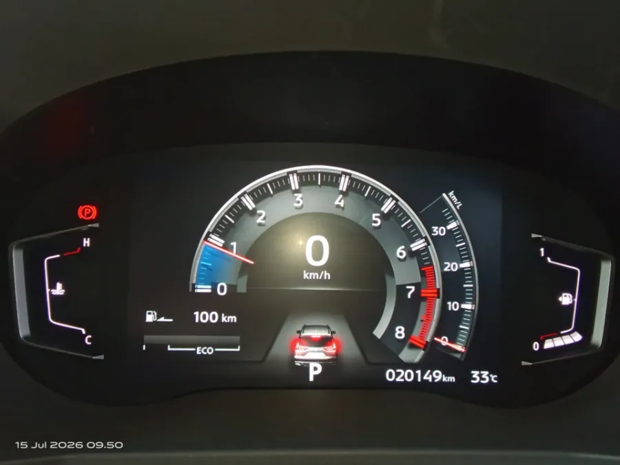 Foto Mobil Bekas Odometer Mitsubishi Xpander 1.5 Cross Premium tahun 2023