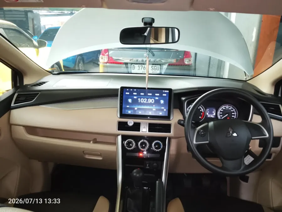 Foto Mobil Bekas Dashboard Mitsubishi Xpander 1.5 Exceed tahun 2018
