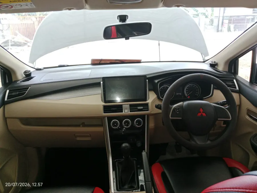 Foto Mobil Bekas Dashboard Mitsubishi Xpander 1.5 Exceed tahun 2018