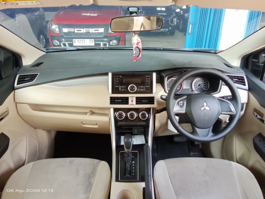 Foto Mobil Bekas Dashboard Mitsubishi Xpander 1.5 Exceed tahun 2018