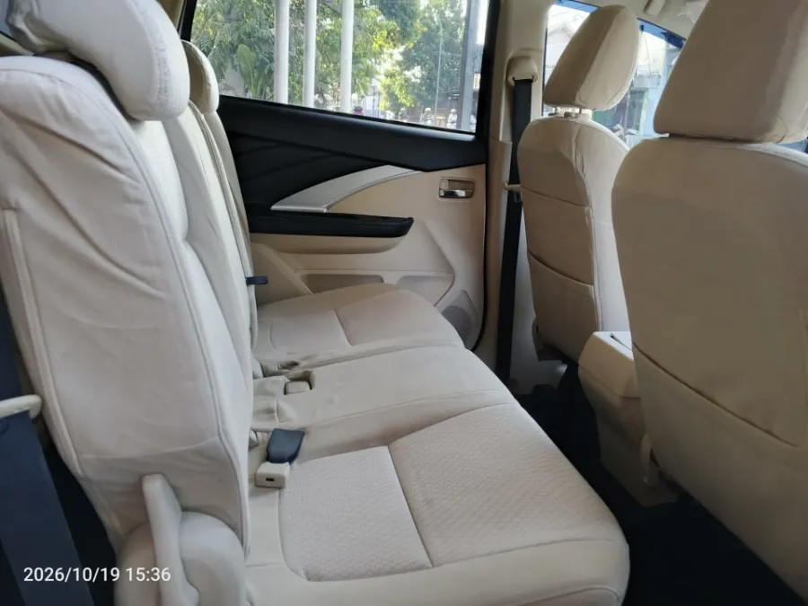 Foto Mobil Bekas Kabin Belakang Mitsubishi Xpander 1.5 Exceed tahun 2018