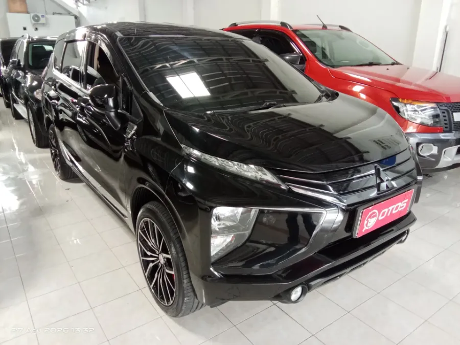 Foto Mobil Bekas Kanan Depan Mitsubishi Xpander 1.5 Exceed tahun 2018