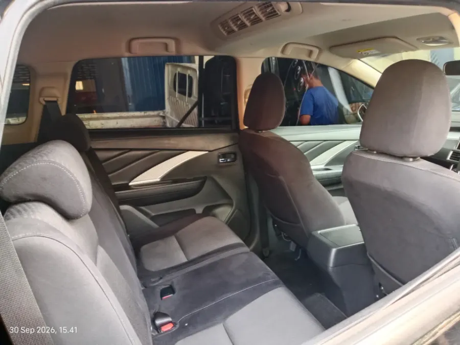 Foto Mobil Bekas Kabin Belakang Mitsubishi Xpander 1.5 Exceed tahun 2021