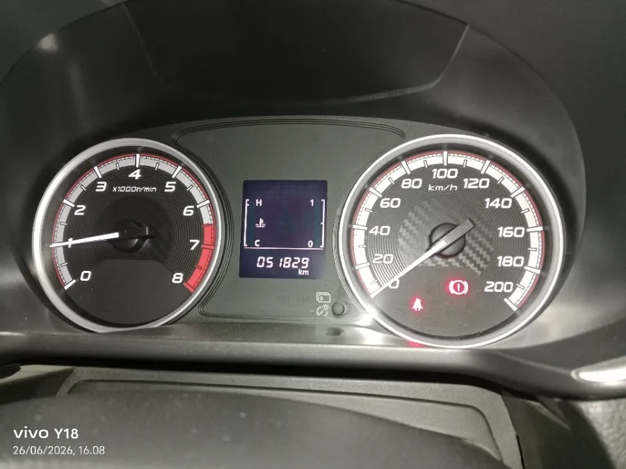 Foto Mobil Bekas Odometer Mitsubishi Xpander 1.5 Exceed tahun 2021