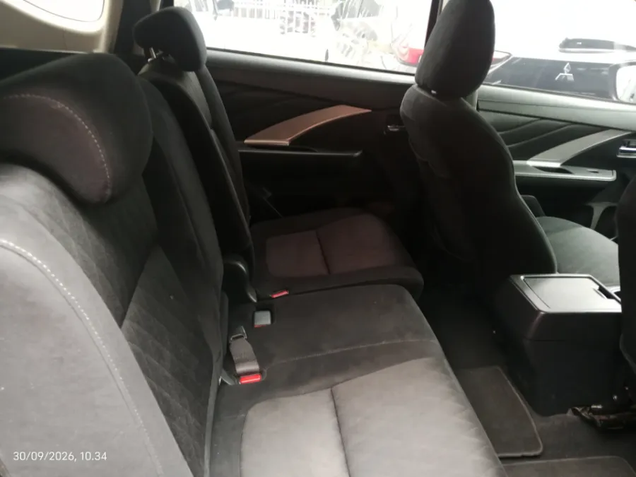 Foto Mobil Bekas Kabin Belakang Mitsubishi Xpander 1.5 Exceed tahun 2022
