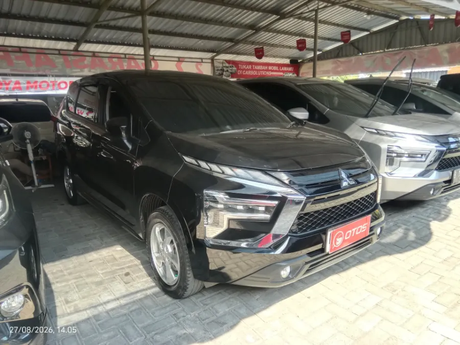 Foto Mobil Bekas Kanan Depan Mitsubishi Xpander 1.5 Exceed tahun 2023