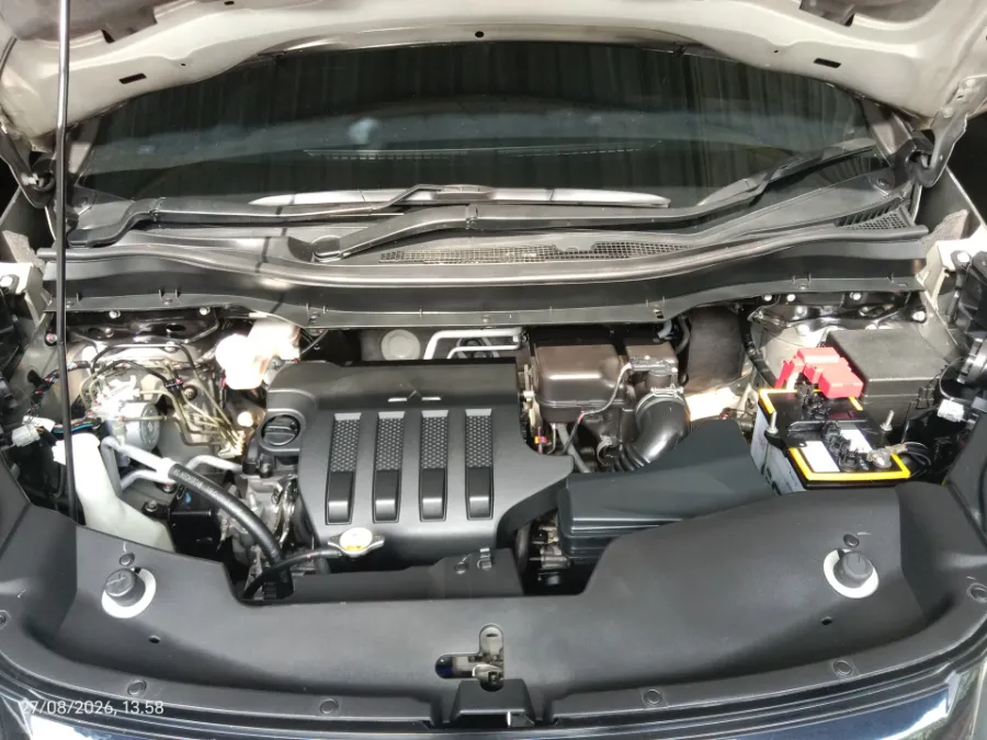 Foto Mobil Bekas Mesin Mitsubishi Xpander 1.5 Exceed tahun 2023