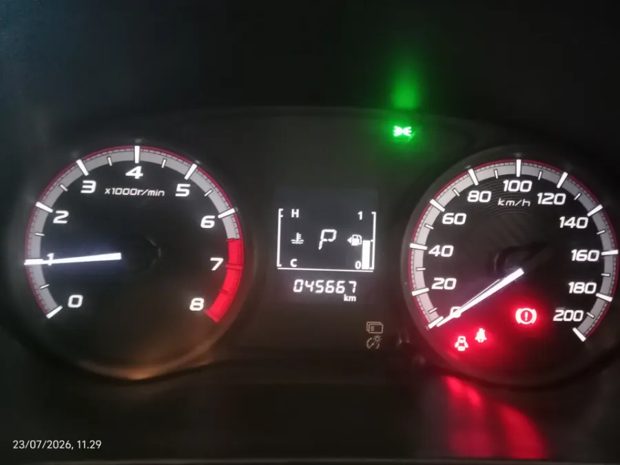 Foto Mobil Bekas Odometer Mitsubishi Xpander 1.5 Exceed tahun 2023