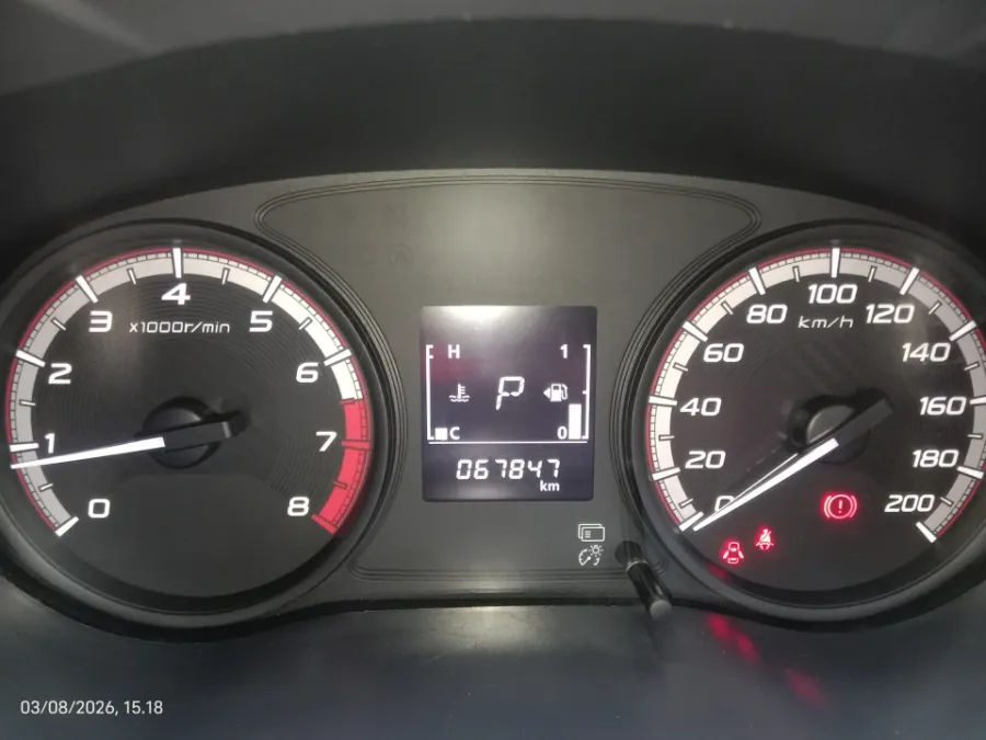 Foto Mobil Bekas Odometer Mitsubishi Xpander 1.5 Exceed tahun 2023