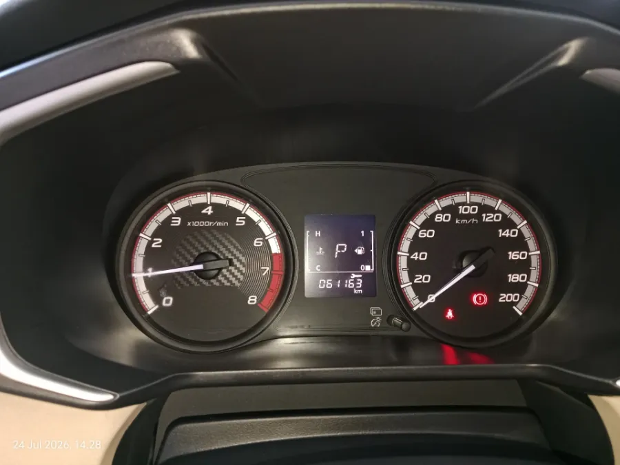 Foto Mobil Bekas Odometer Mitsubishi Xpander 1.5 GLS tahun 2020