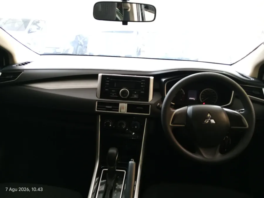Foto Mobil Bekas Dashboard Mitsubishi Xpander 1.5 GLS tahun 2021