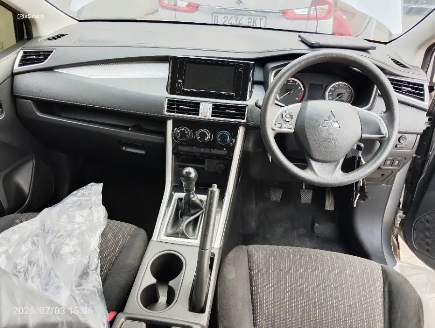 Foto Mobil Bekas Dashboard Mitsubishi Xpander 1.5 GLS tahun 2022