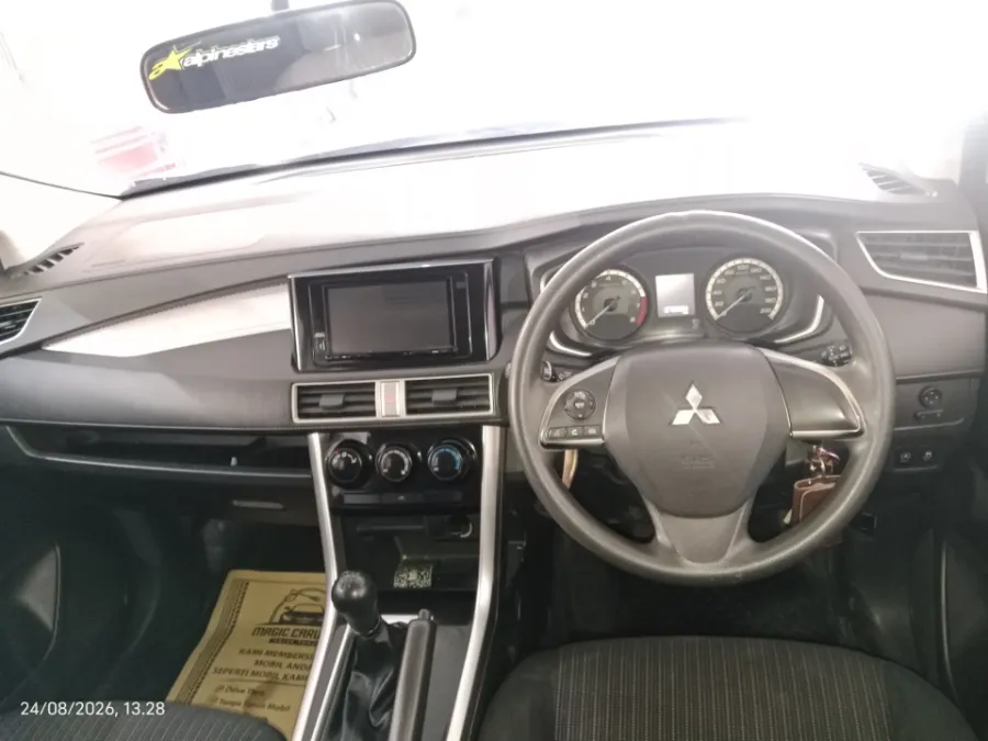 Foto Mobil Bekas Dashboard Mitsubishi Xpander 1.5 GLS tahun 2022