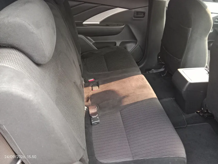 Foto Mobil Bekas Kabin Belakang Mitsubishi Xpander 1.5 GLS tahun 2022