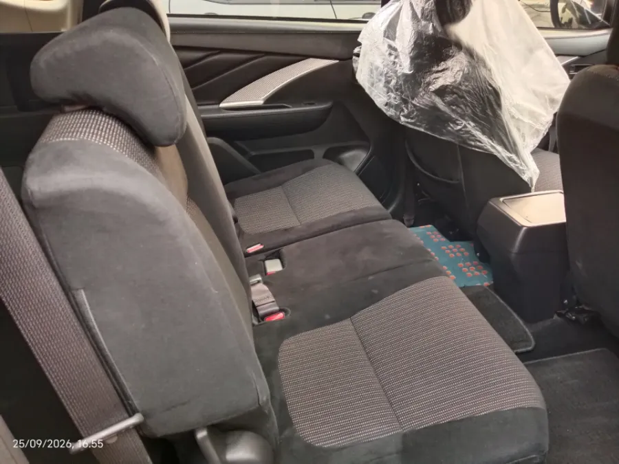 Foto Mobil Bekas Kabin Belakang Mitsubishi Xpander 1.5 GLS tahun 2023