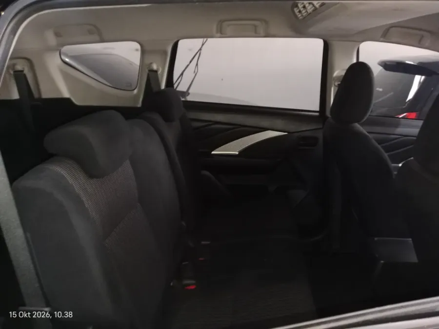 Foto Mobil Bekas Kabin Belakang Mitsubishi Xpander 1.5 GLS tahun 2023