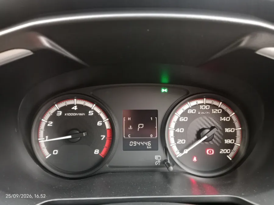 Foto Mobil Bekas Odometer Mitsubishi Xpander 1.5 GLS tahun 2023