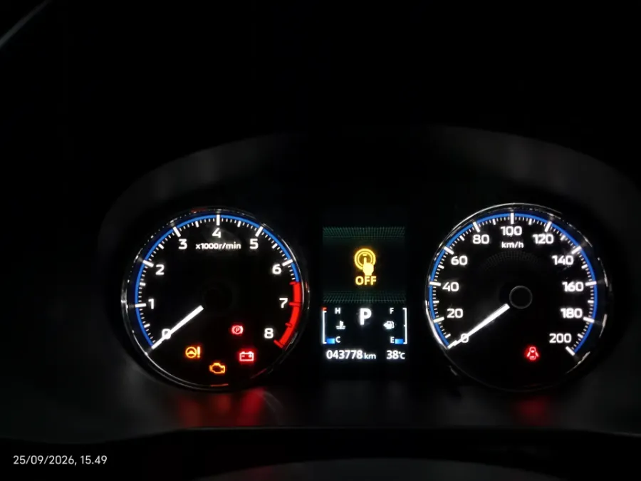 Foto Mobil Bekas Odometer Mitsubishi Xpander 1.5 Limited tahun 2024