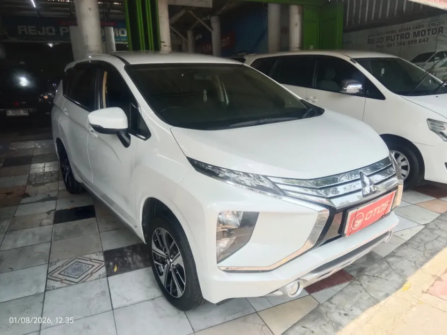 Foto Mobil Bekas Kanan Depan Mitsubishi Xpander 1.5 Sport tahun 2018