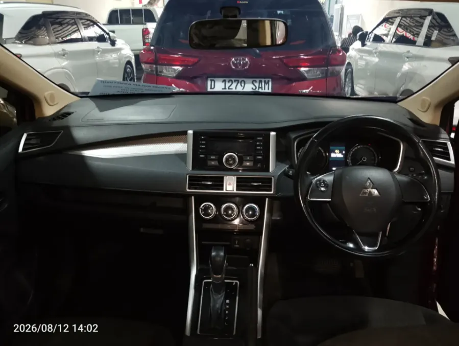 Foto Mobil Bekas Dashboard Mitsubishi Xpander 1.5 Sport tahun 2019