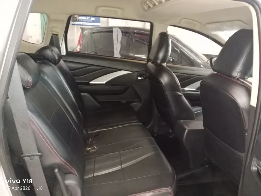 Foto Mobil Bekas Kabin Belakang Mitsubishi Xpander 1.5 Sport tahun 2019