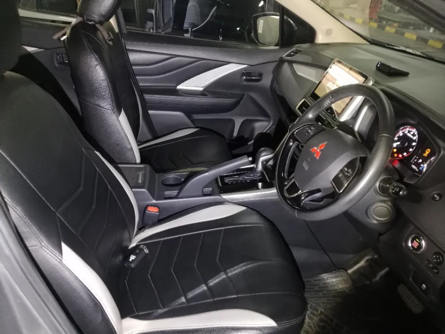 Foto Mobil Bekas Kabin Depan Mitsubishi Xpander 1.5 Sport tahun 2019