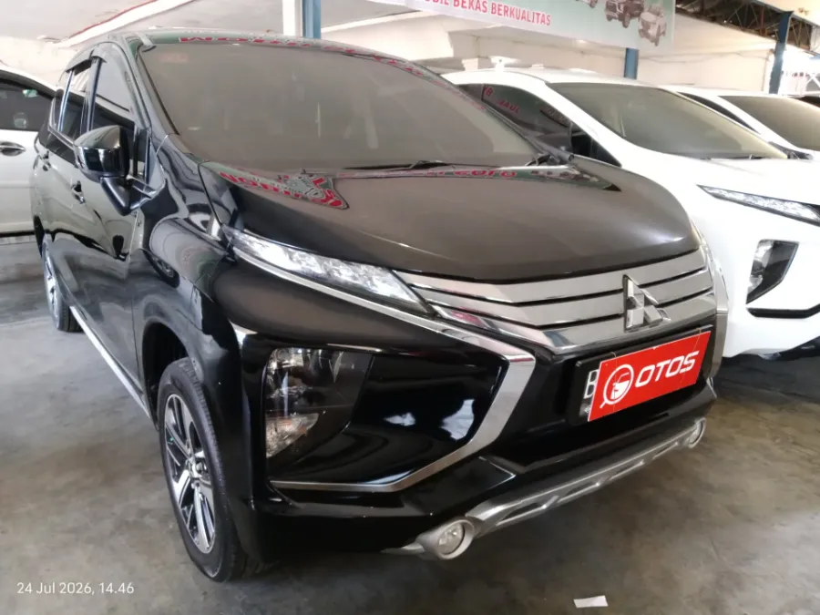 Foto Mobil Bekas Kanan Depan Mitsubishi Xpander 1.5 Sport tahun 2019