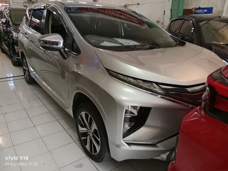 Foto Mobil Bekas Kanan Depan Mitsubishi Xpander 1.5 Sport tahun 2019
