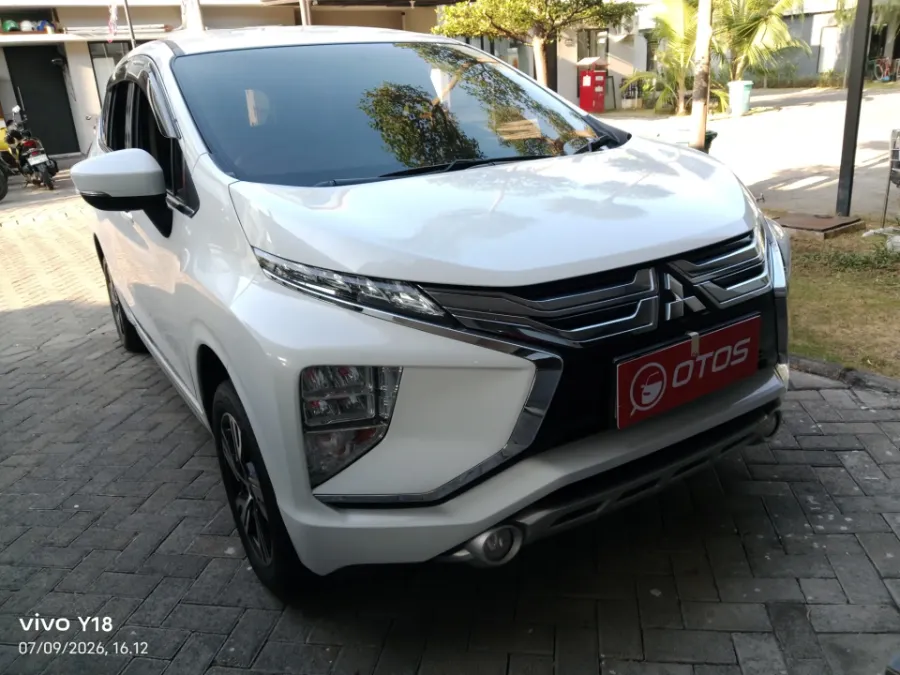 Foto Mobil Bekas Kanan Depan Mitsubishi Xpander 1.5 Sport tahun 2020