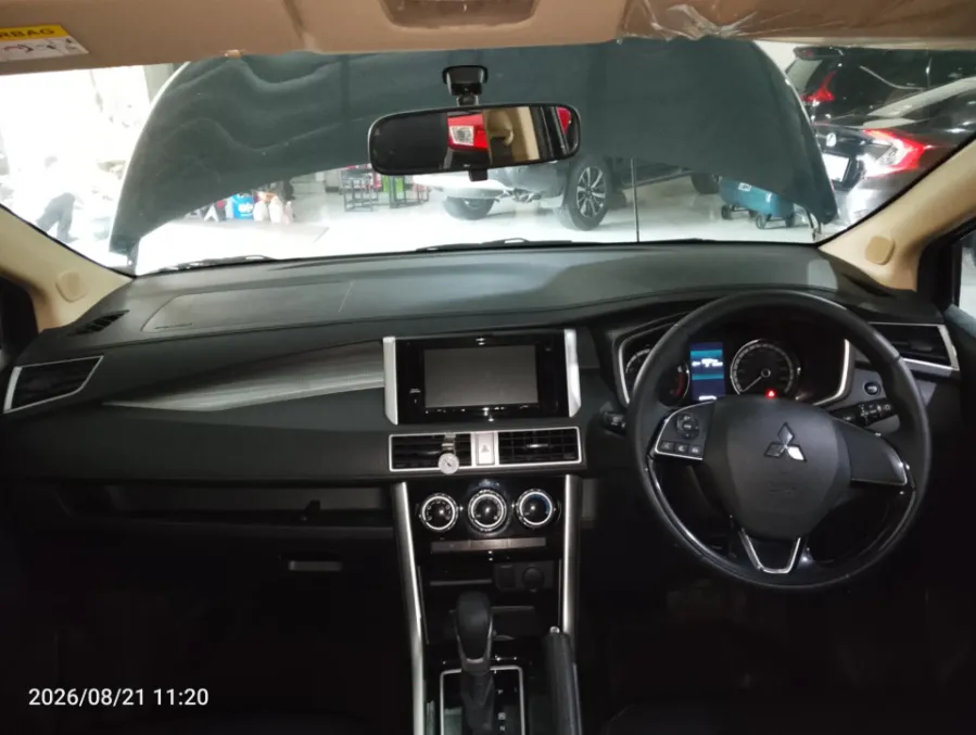 Foto Mobil Bekas Dashboard Mitsubishi Xpander 1.5 Sport tahun 2021