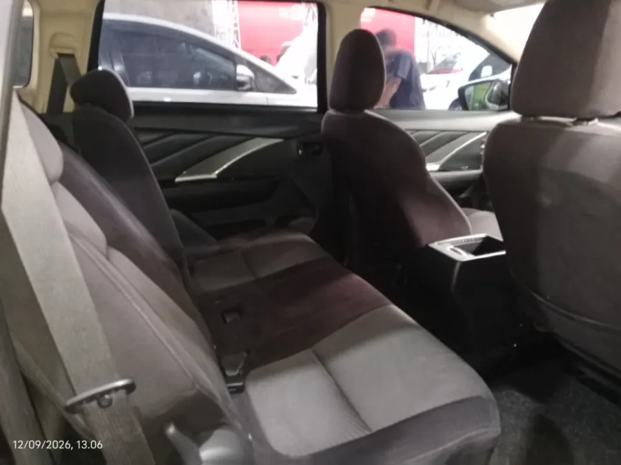Foto Mobil Bekas Kabin Belakang Mitsubishi Xpander 1.5 Sport tahun 2021