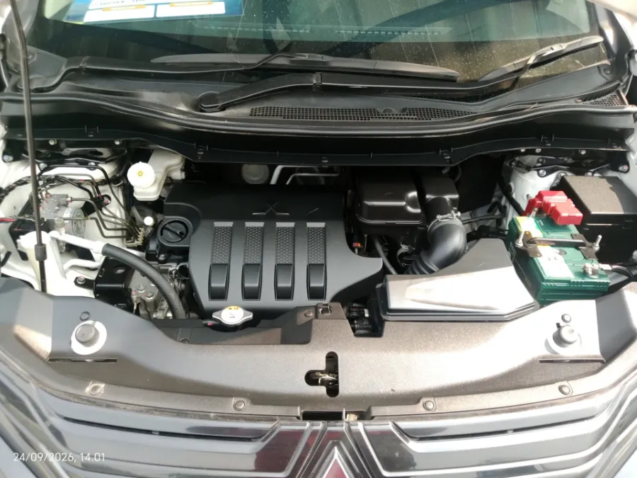 Foto Mobil Bekas Mesin Mitsubishi Xpander 1.5 Sport tahun 2021