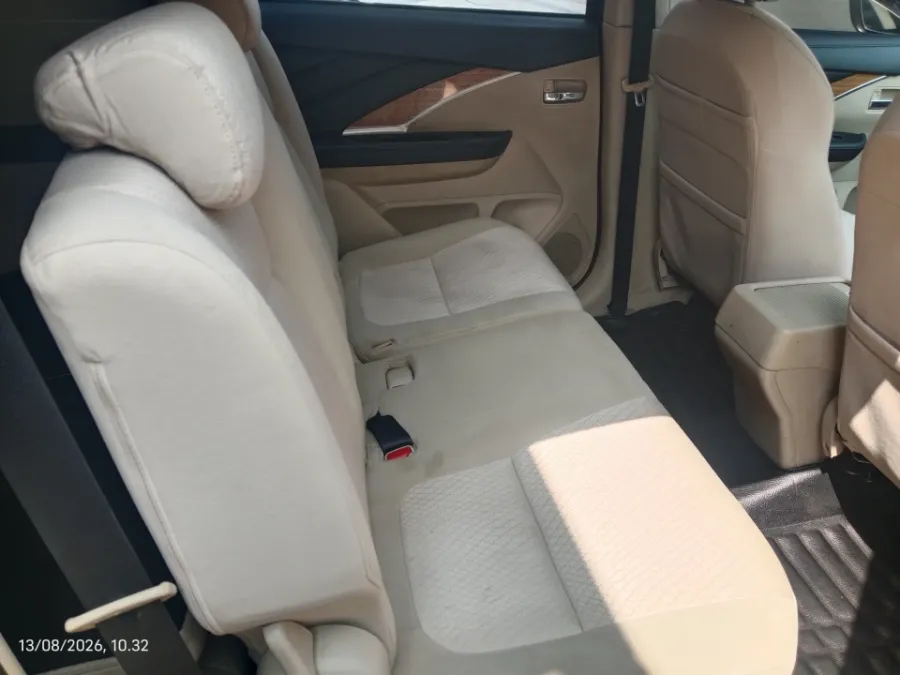 Foto Mobil Bekas Kabin Belakang Mitsubishi Xpander 1.5 Ultimate tahun 2017