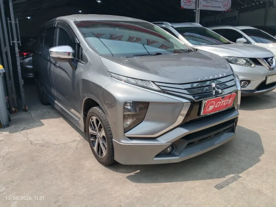 Foto Mobil Bekas Kanan Depan Mitsubishi Xpander 1.5 Ultimate tahun 2017